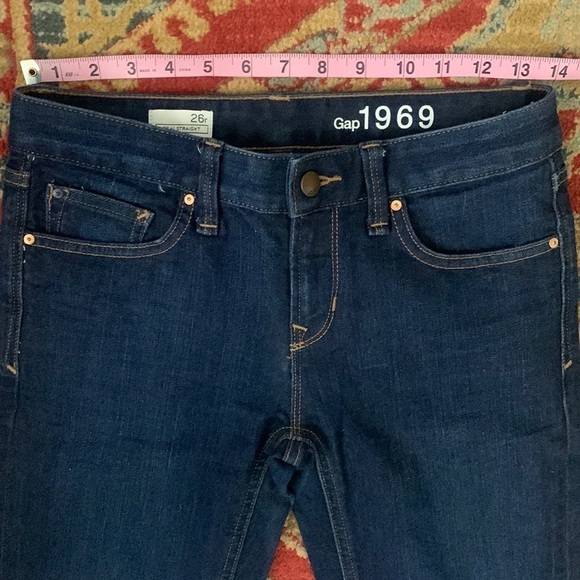 Gap Real Straight Jeans - Picture 3 of 7